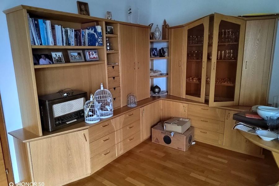 Wohnzimmerschrank günstig abzugeben - Bild 1