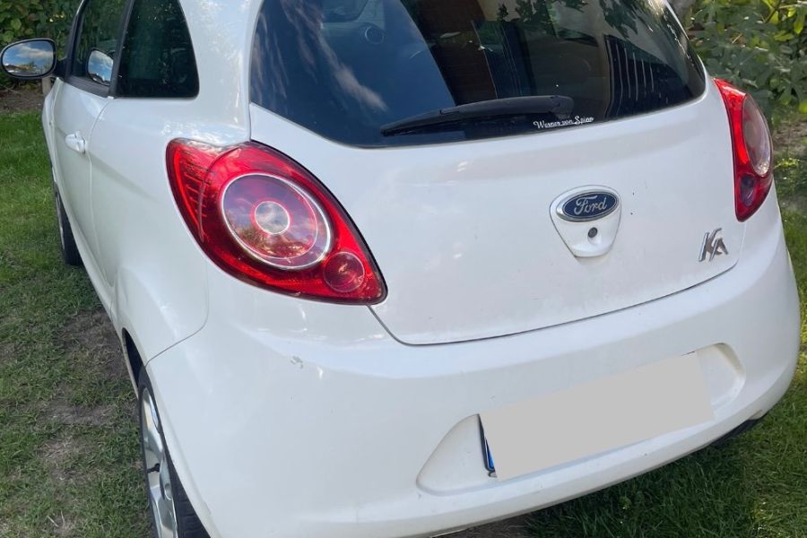 Ford Ka inkl. Sommer & Winterreifen - top für Führerscheinneulinge - Bild 2