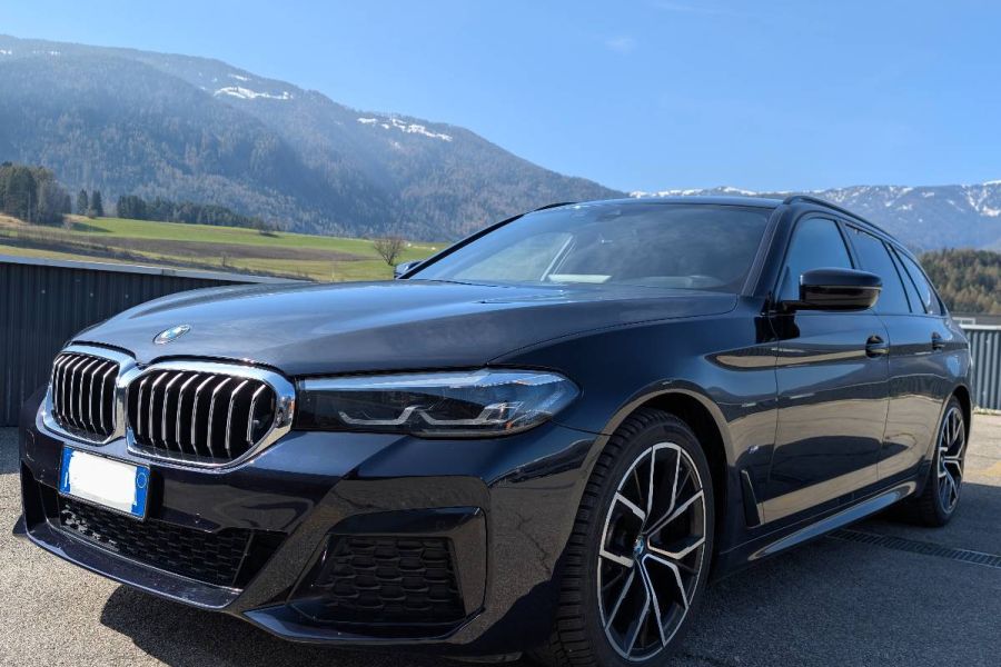 BMW 520d Touring xDrive Msport - Bild 1