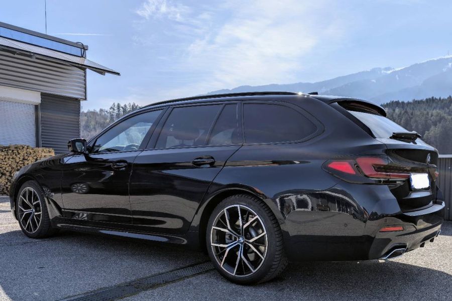 BMW 520d Touring xDrive Msport - Bild 2