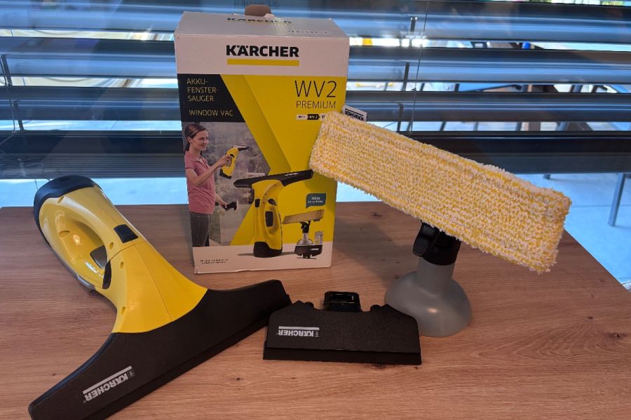 Kärcher Akku Fenstersauger WV2 Premium - Bild 1