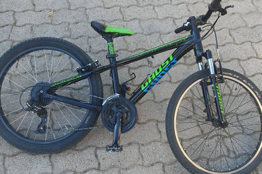 gut erhaltenes Laufband und Kinderfahrrad zu verkaufen - Bild 1
