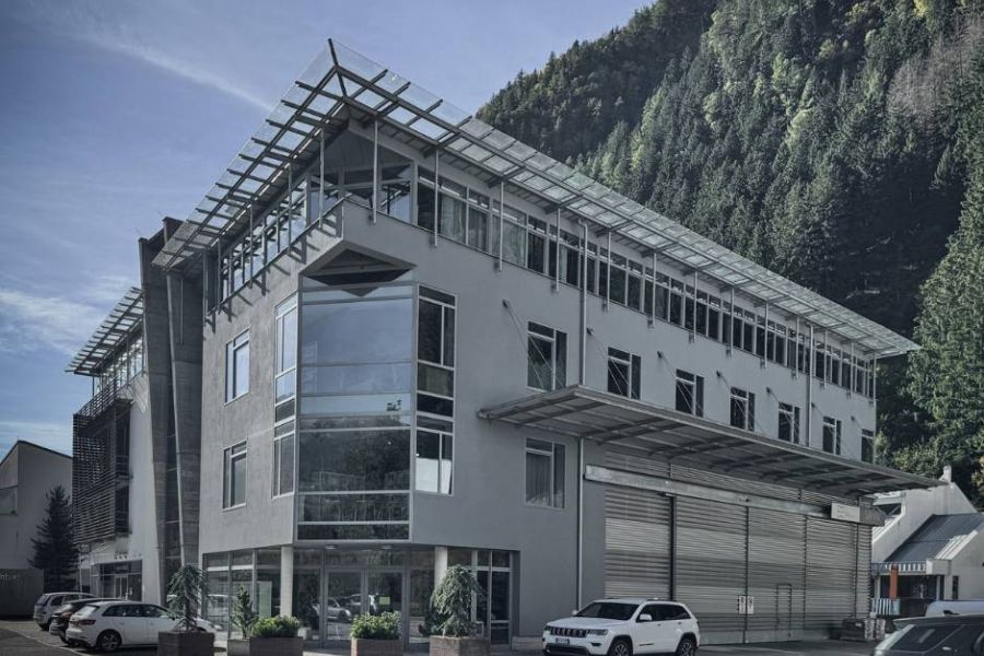 🏢 Beheizte Lager-, Studio- oder Praxisfläche in Mühlen in Taufers - Bild 2