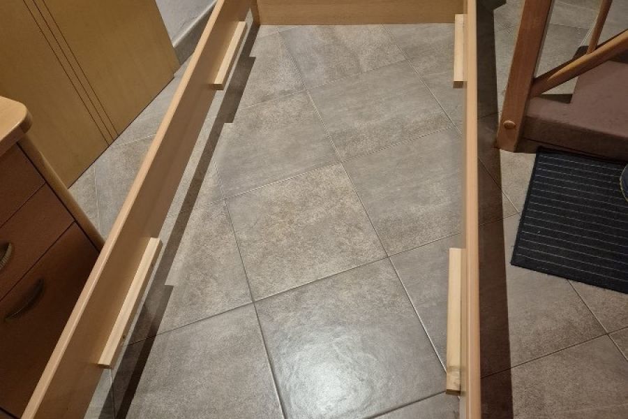 Bett mit Lattenrost - Bild 2