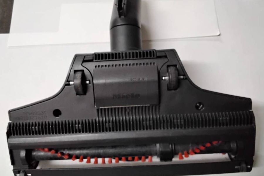 Miele TurboTeQ Bodenbürste - Bild 2
