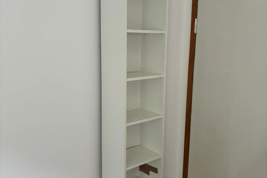 Schrank von IKEA zu verschenken - Bild 1