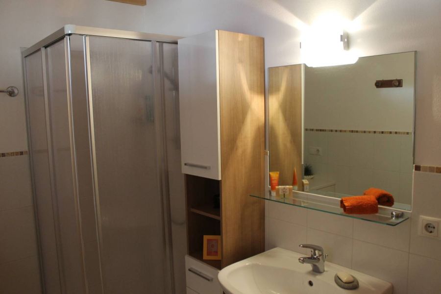 Vermieten sonnige, voll möblierte Wohnung - Bild 5