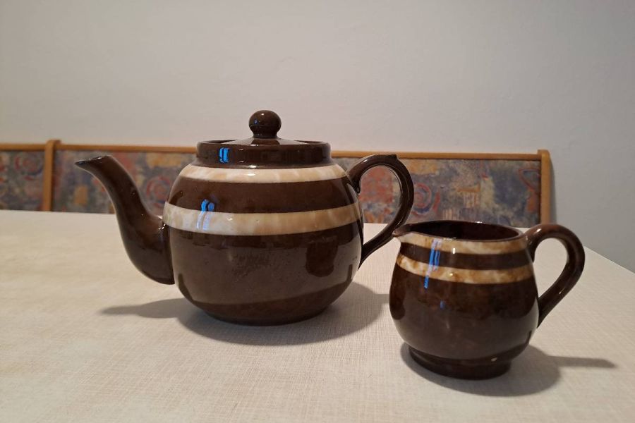 Tee- und Milchkanne - Bild 2