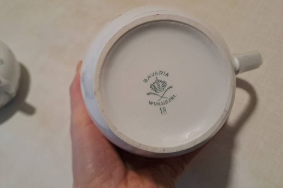 Porzellangeschirr - Bild 3