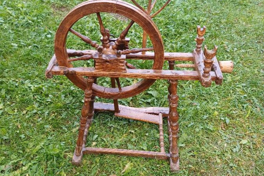 Antikes Deko Spinnrad - Bild 1