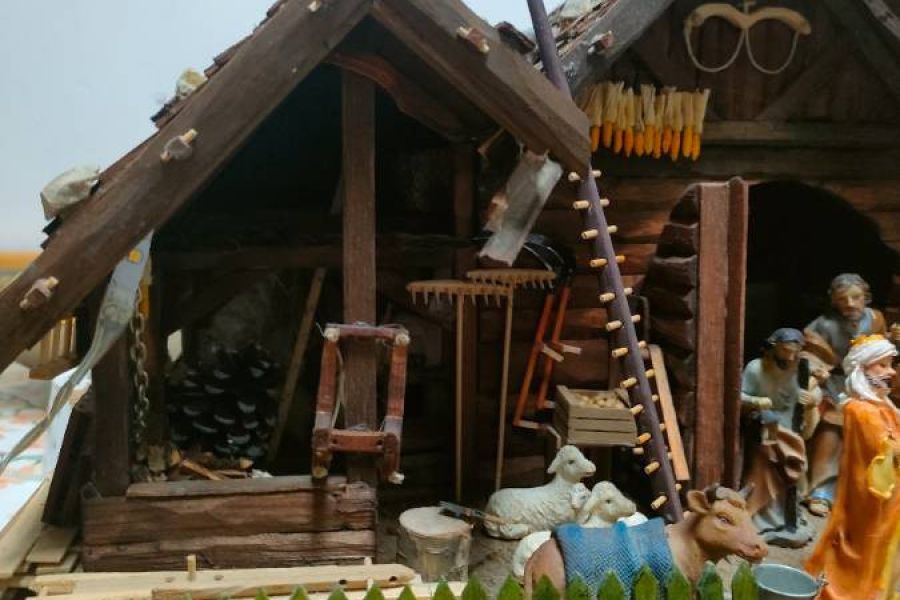 Handgemachte Krippe - Bild 3