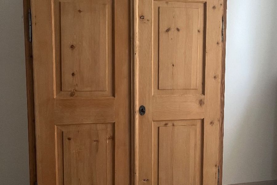 Antiker Kleiderschrank - Bild 2