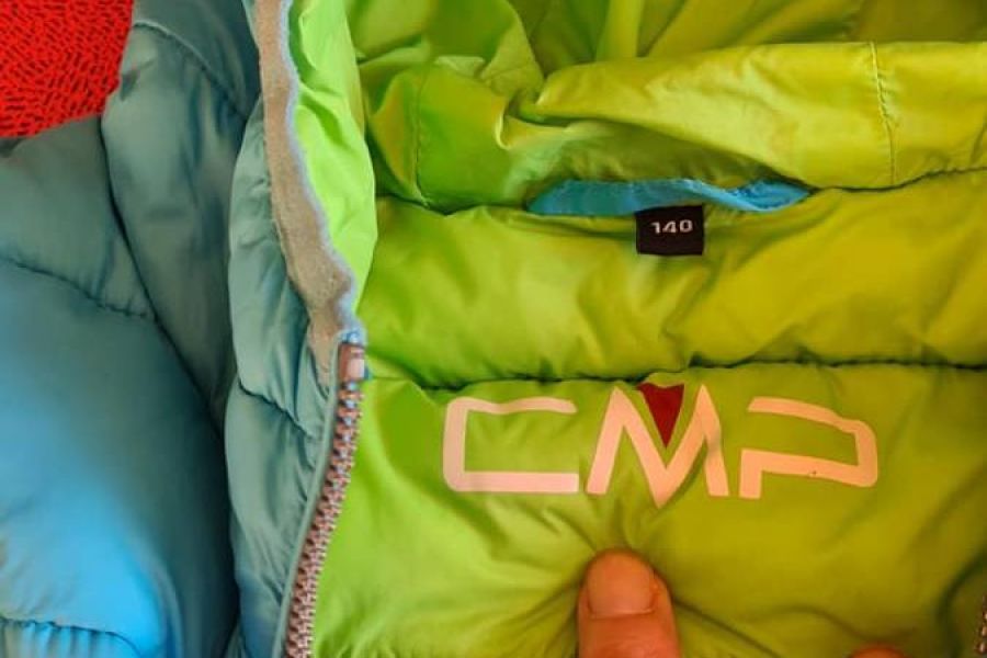 2 Frühlingjacke und Herbstjacke Marke von H&M und Marke CMP um je 6€ - Bild 4