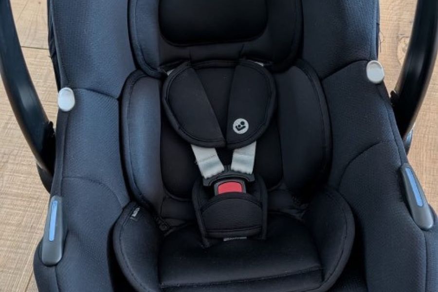 Maxi Cosi mit Isofix Station - Bild 1