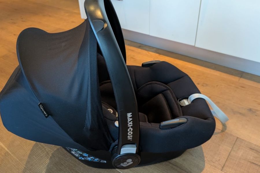 Maxi Cosi mit Isofix Station - Bild 2