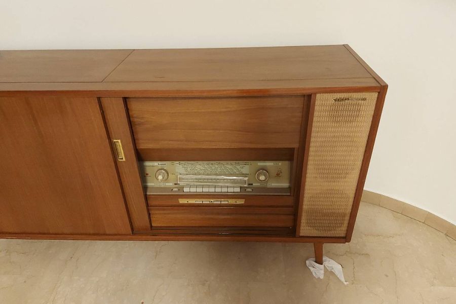 Saba Sonorama Musiktruhe mit Fernseher (Vintage) - Bild 2