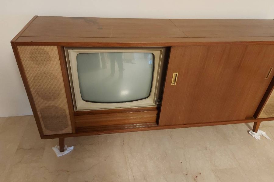 Saba Sonorama Musiktruhe mit Fernseher (Vintage) - Bild 3