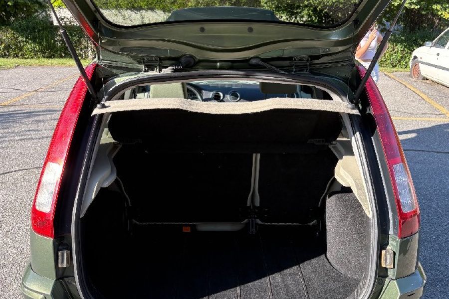 Ford Fusion 1,4Tdci - Bild 5