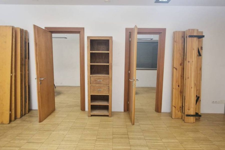 Strategisch & Großzügig:142 m² Office-Space inkl. Parkplatz(bei Bozen) - Bild 4