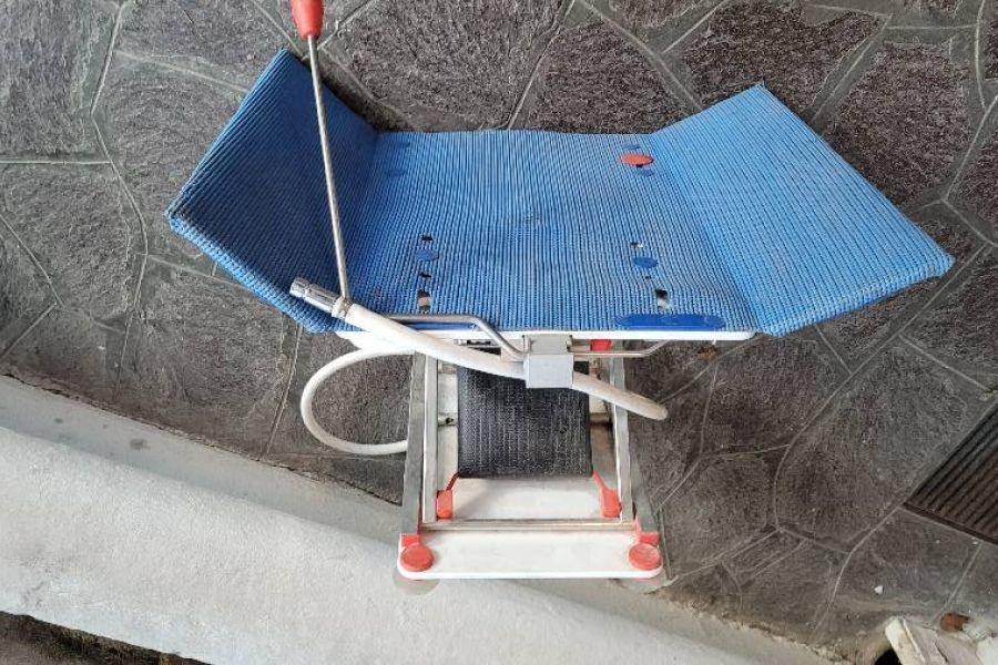 Badewannenlift gratis zu verschenken - Bild 1
