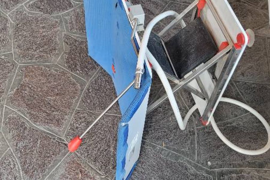 Badewannenlift gratis zu verschenken - Bild 3
