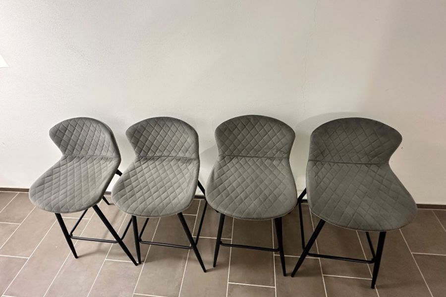 4x Barhocker *neuwertig* - Bild 1