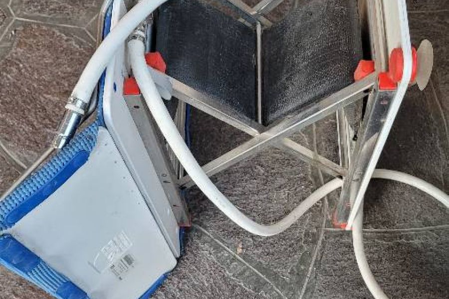 Badewannenlift  zu verschenken - Bild 2