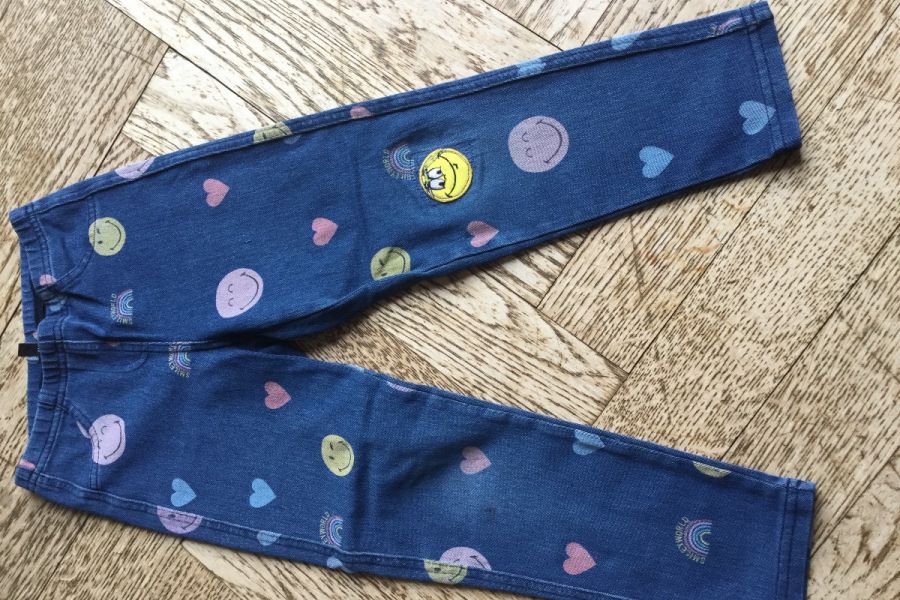 Smilyjeans mit Applikation - Bild 2