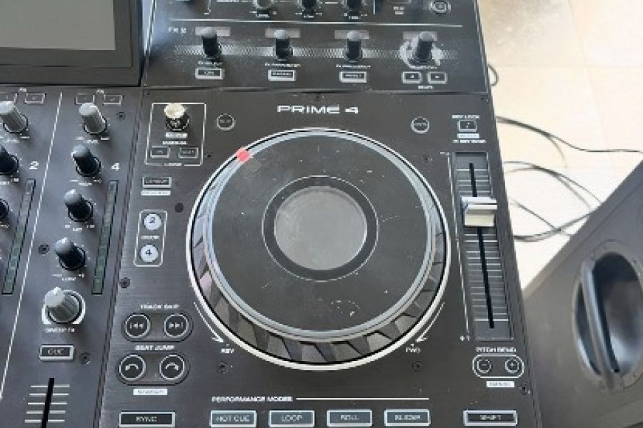 Denon DJ Prime 4 - Bild 3