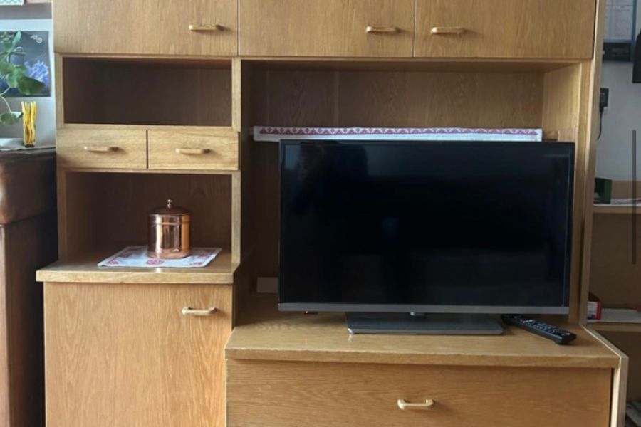 Wohnzimmerschrank zu verschenken - Bild 1