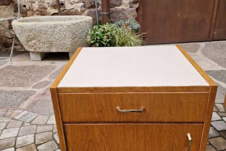 Nachtkästchen + Kommode mit Spiegel Vintage - Bild 3