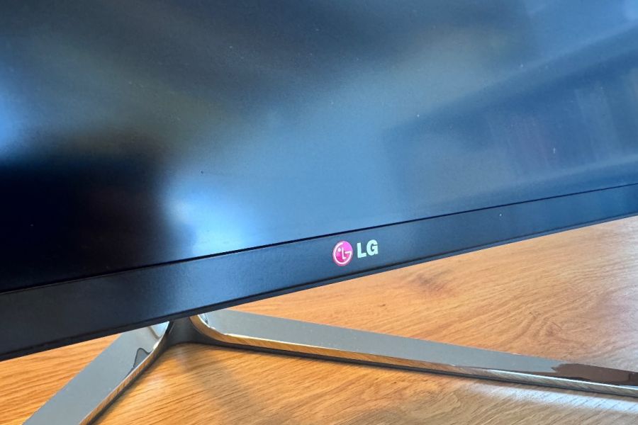 LG 34UC97-S 34” UltraWide Monitor - Bild 2