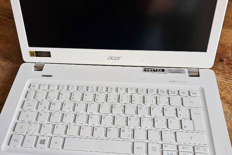 Acer Laptop kleines Format - Bild 1