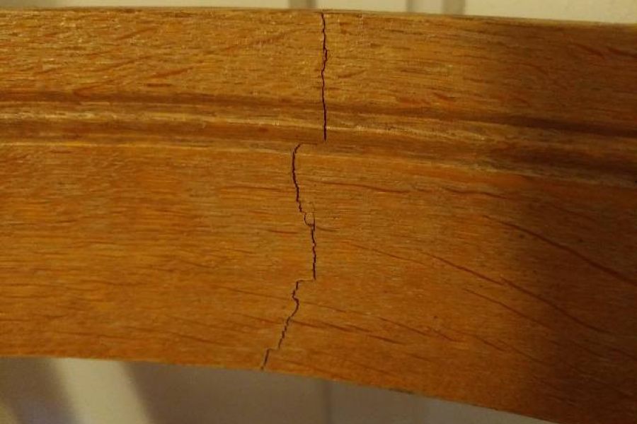 Zu verschenken: 4 Esszimmer-Stühle  (gegen Abholung) - Bild 1
