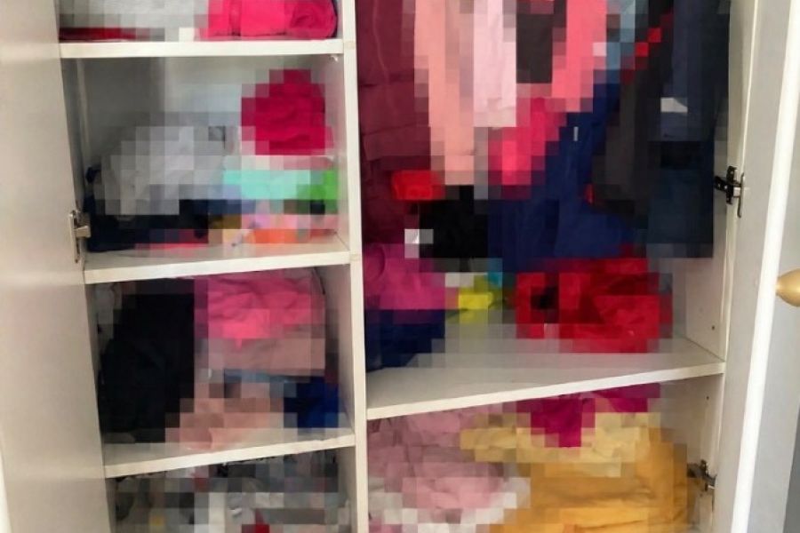 Kinderzimmer Schrank und Kommode - Bild 1