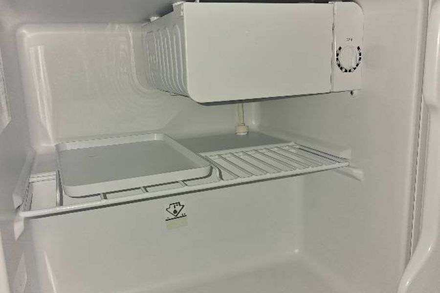 Mini Kühlschrank 43L Comfee mit Gefrierfach - Bild 3