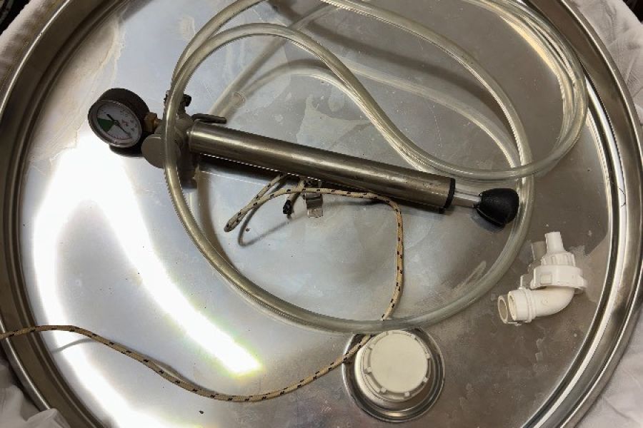 ALGOR Edelstahltank 300L neuwertig - Bild 5