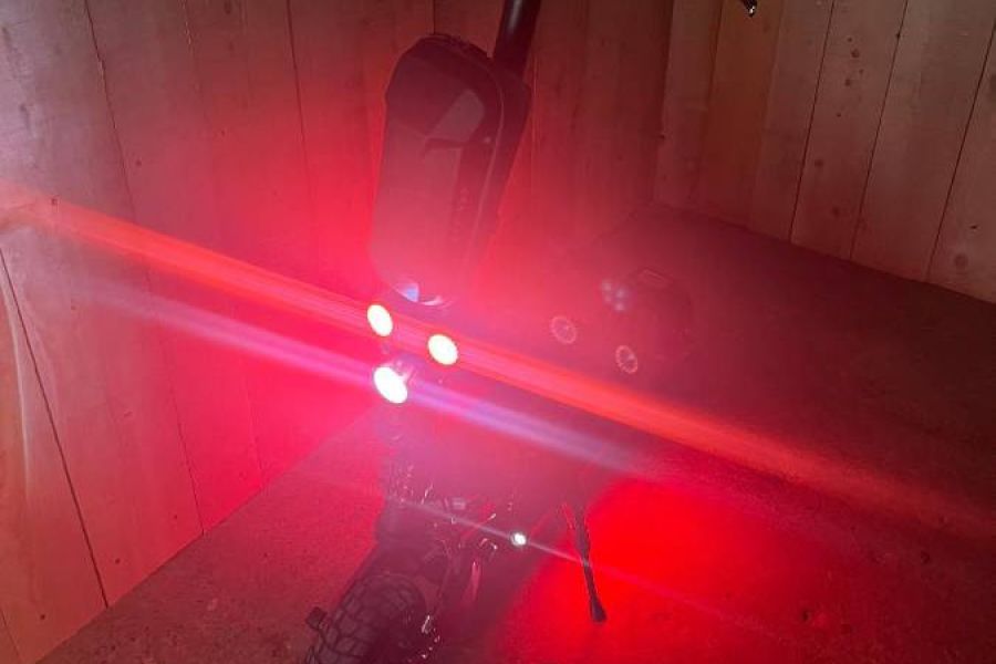 Elektro Roller: X-TRON 2400W Dual Motor - Bild 4