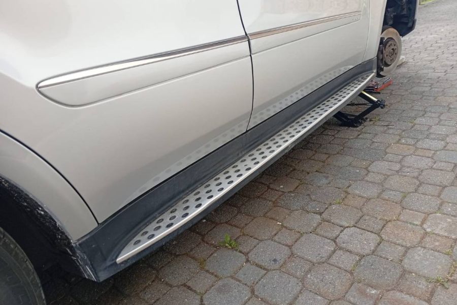 Seiten Trittbretter  für Mercedes ml  320 - 164 - Bild 2