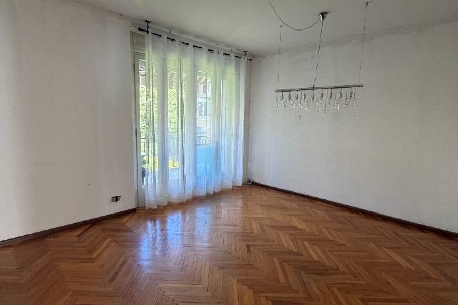 Verschenke alten in Fischgrad verlegter Holzboden - Bild 2