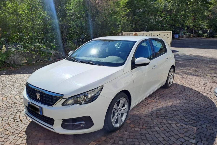 Peugeot 308 1.2 Puretech - Bild 1