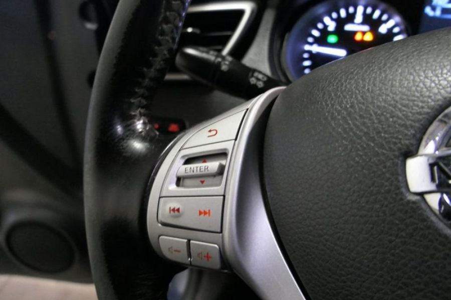 Nissan X-Trail 2.0 dCi 4WD Tekna - Bild 24