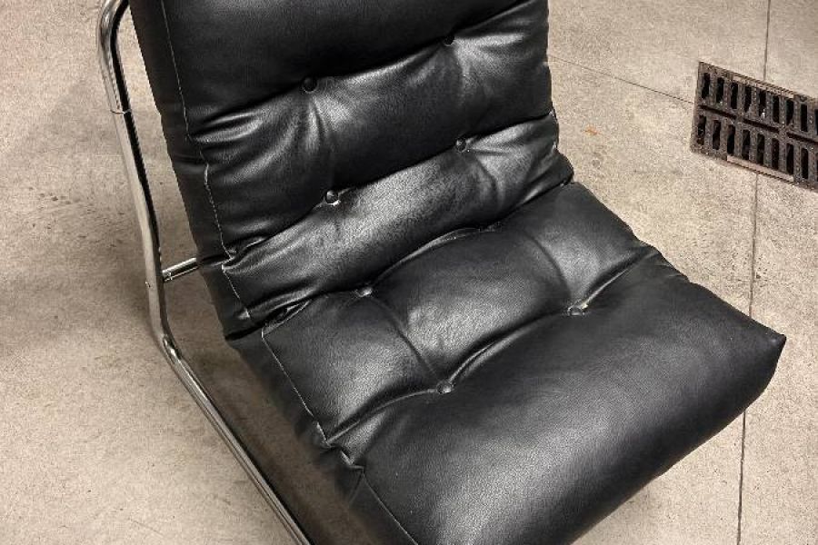Vintage Lounge Chair Sessel Schwarz & Chrom | Bauhaus 70er 80er Stil - Bild 1
