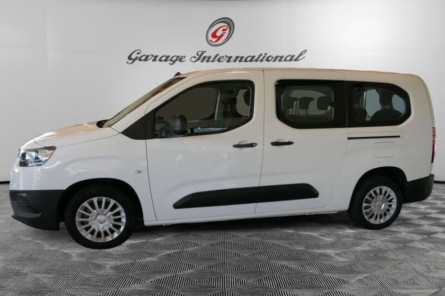 Toyota Proace City Verso 1.2P 110Cv S&S  L2 D  7P. - Bild 1