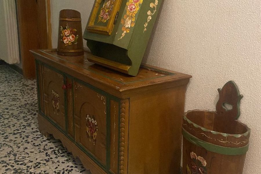 Bauernmöbel-Set: div. Kästen & Boards - Bild 3
