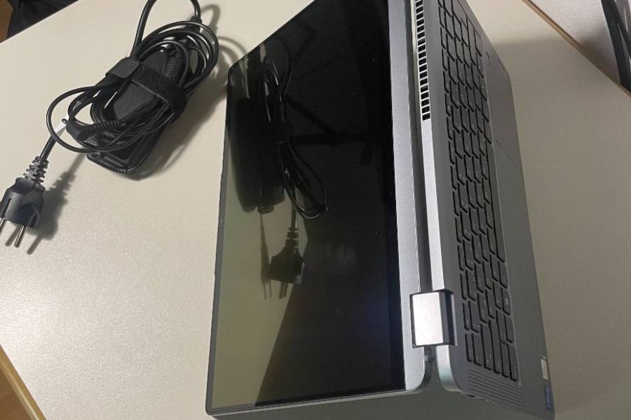 Lenovo IdeaPad Flex 5 14IRU8 – 2-in-1 Convertible mit Zubehör - Bild 2