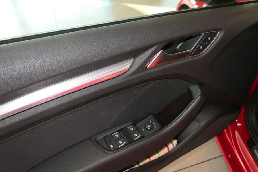 Audi A3 35 TFSI S tronic COD S-LINE - Bild 9