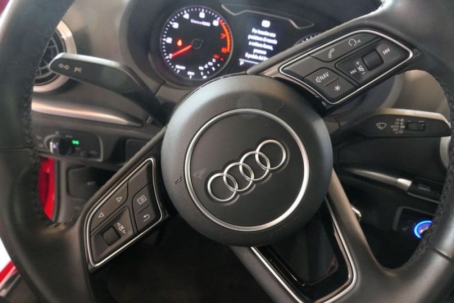 Audi A3 35 TFSI S tronic COD S-LINE - Bild 18