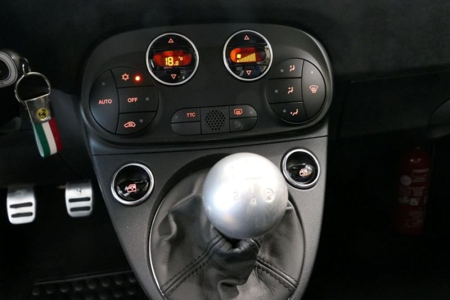 Abarth 695 695C 1.4 t-jet  131 RALLY TRIBUTO  180cv - Bild 14