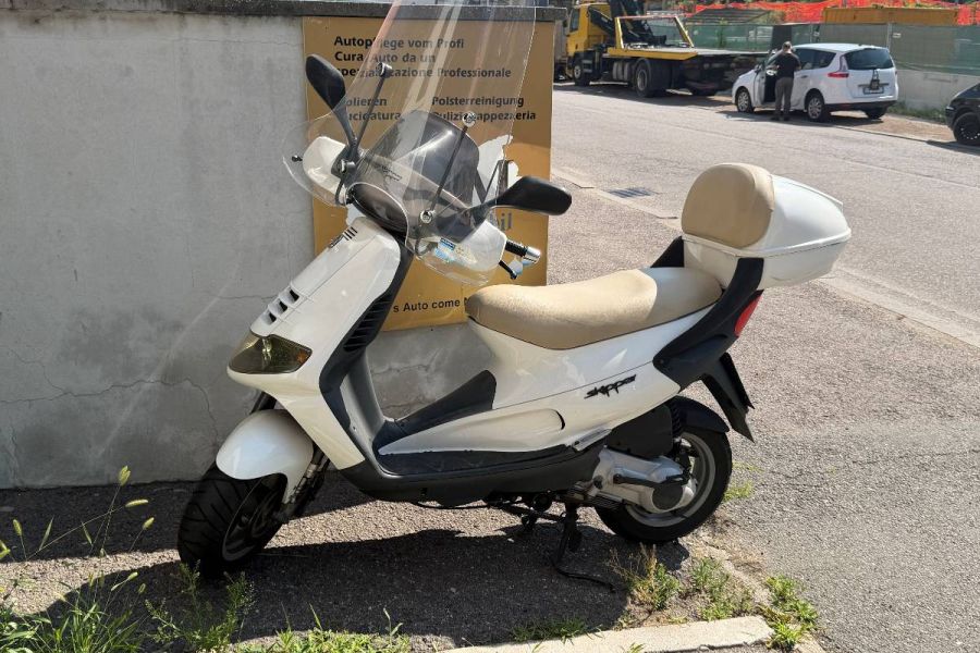 Piaggio Skipper 150ccm collaudiert, läuft und bremst. - Bild 1
